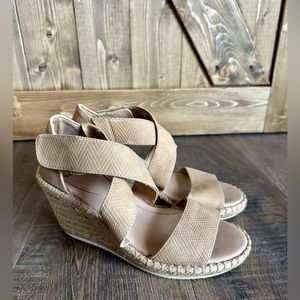 Dr. scholl’s wedges, size 8